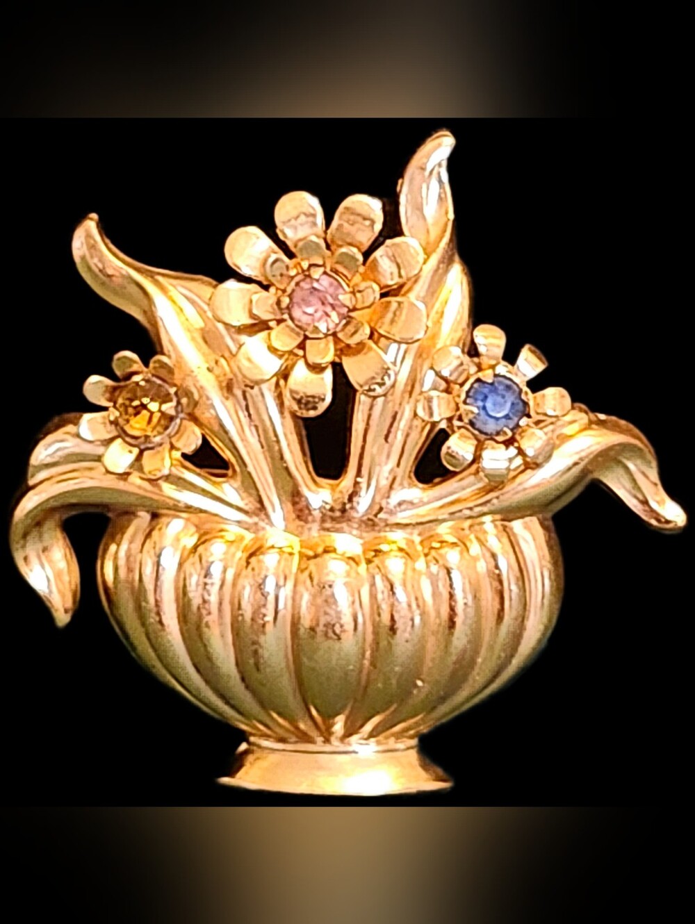 Vintage Coro 1940s Flower Basket Brooch